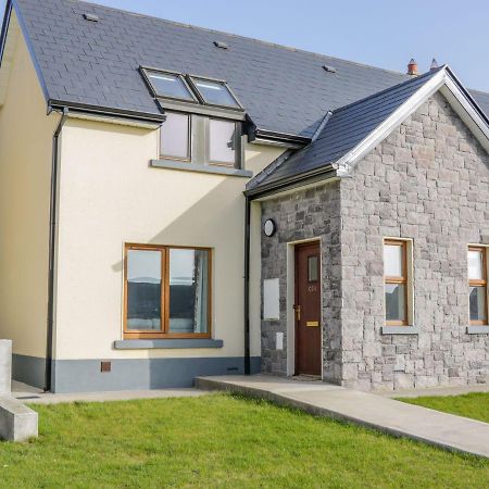 C64 Cahermore Holiday Village Инишкрон Экстерьер фото