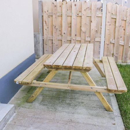 C64 Cahermore Holiday Village Инишкрон Экстерьер фото